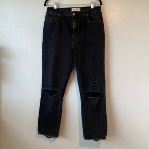 Abercrombie - Ankle Straight Ultra High Rise